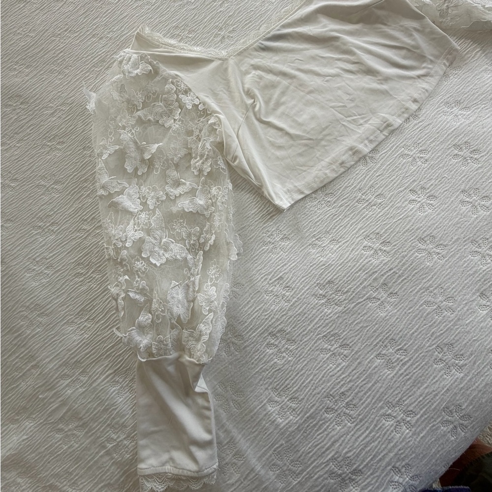 Crop Top white long lace butterfly applique sleeves size XL - Picture 8 of 10
